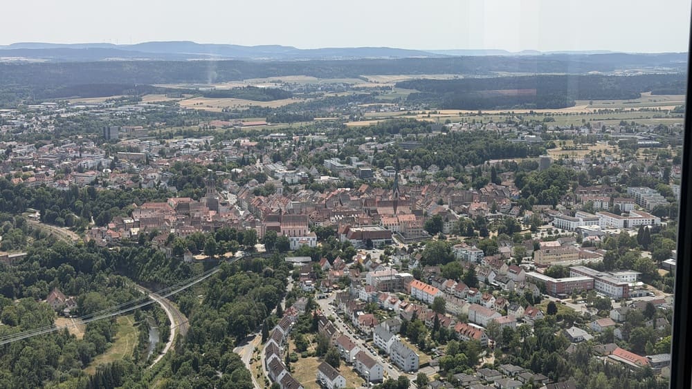 Ausblick vom TK Elevator Testturm auf Rottweil beim KI-Summit Südwest